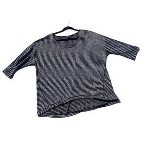 a.n.a Casual Lightweight Knit Scoop Neck Tunic Top Striped Gray Black Sz 1X